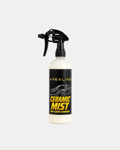 Foto producto con fondo blanco, caramic mist cera líquida de carnauba marca apexline letras en dorado y etiqueta negra, producto color blanco
